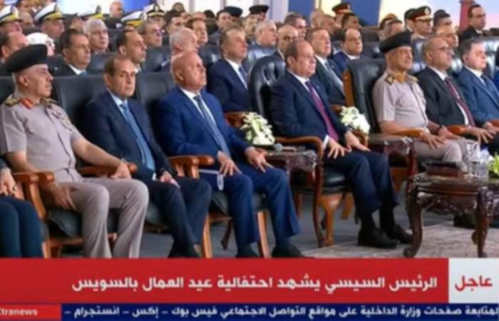 الرئيس السيسى: التوسع فى مد الحماية الاجتماعية للعمالة غير المنتظمة وصرف إعانات عند الوفاة