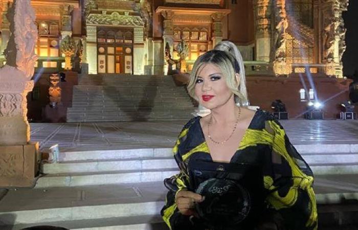 فنانات وإعلاميون يدافعون عن بوسي شلبي: زوجة محمود عبد العزيز حتى النهاية